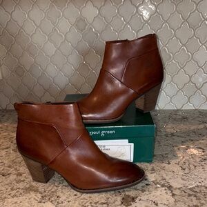 Paul Green Chestnut Leather Ankle Booties